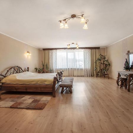 Hotel Aquadar à Manʼkivka Extérieur photo